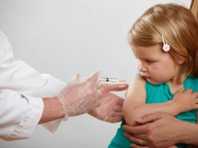 مصداق اقدام مجرمانه/ وزارت بهداشت با اظهارات ضد واکسن مقابله می‌کند؟