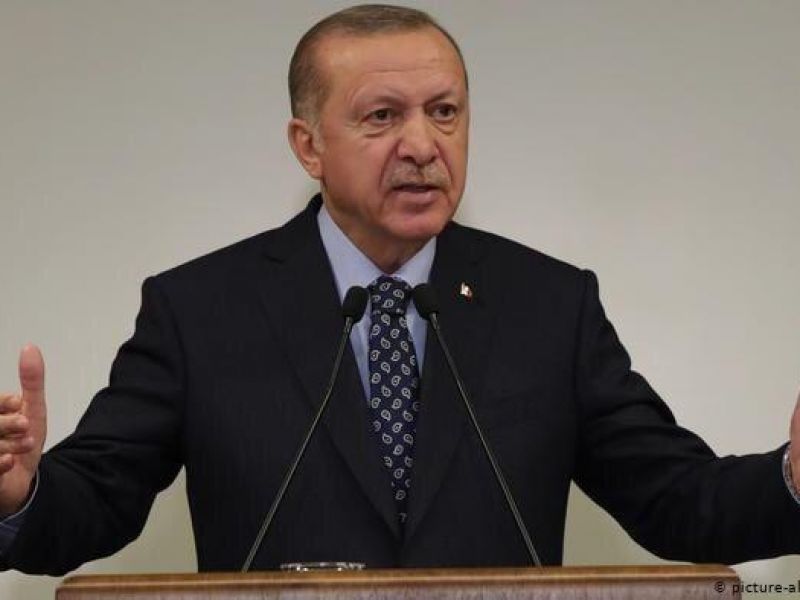 انتقاد اردوغان از رسانه‌های مخالف/ از شر کرونا، رسانه و سیاست نجات می‌یابیم