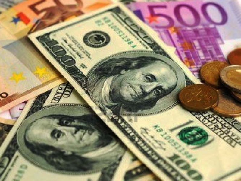 دلار و یورو از قراردادهای فوتبالی حذف می‌شوند؟