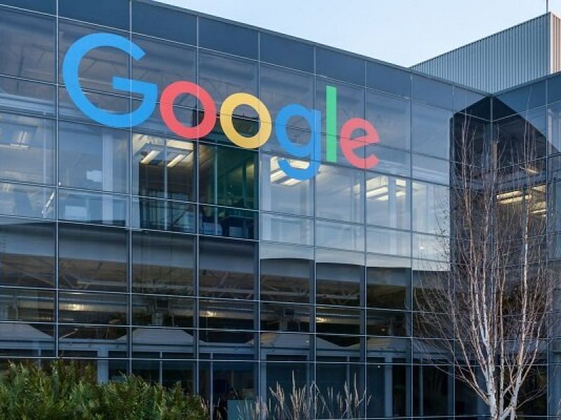 کارمندان گوگل و فیس بوک تا آخر سال دورکار شدند