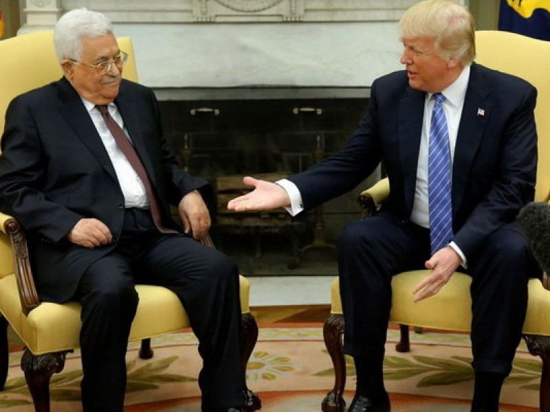 اعمال فشار بر محمود عباس برای مذاکره با ترامپ