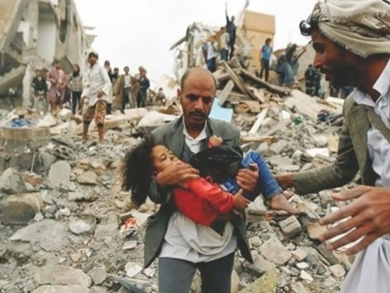 شهادت ۴ کودک یمنی بر اثر انفجار بمب خوشه‌ای