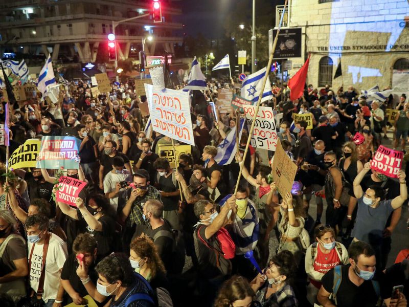 تظاهرات ده‌ها هزار نفری علیه نتانیاهو در قدس اشغالی